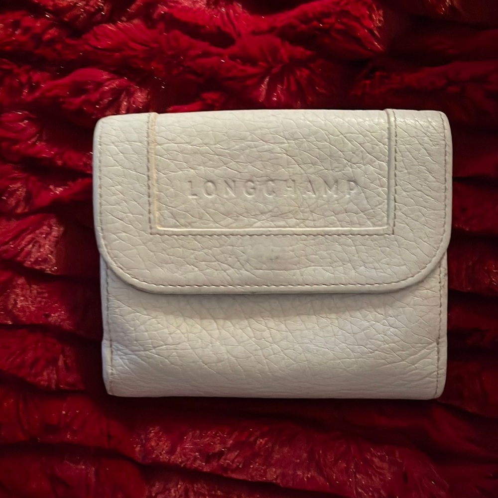 Longchamp White textured slim wallet